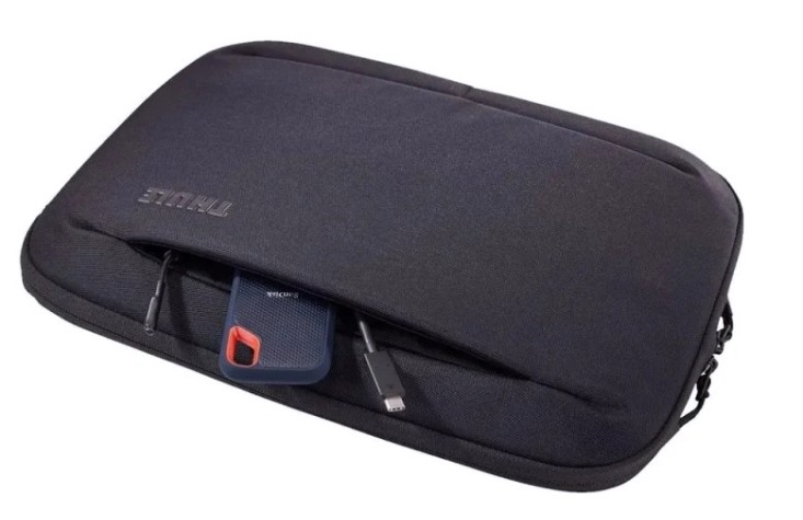 Чехол THULE 3205031 для macbook Subterra 2, 14", Black Чехол THULE 3205031 для macbook Subterra 2, 14", Black