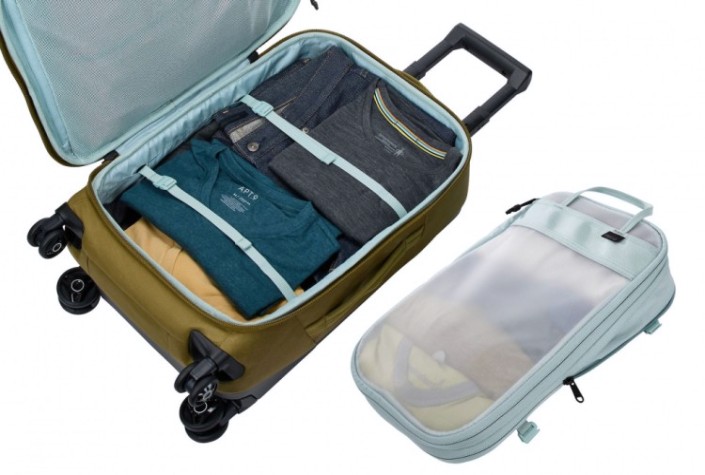 Дорожный чехол THULE 3 204 720 с вращ. колесами для ручной клади aion carry on sp [3204720]