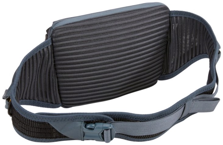 Сумка на пояс THULE 3204479 спортивная Rail, 0.5L, Dark Slate Сумка на пояс THULE 3204479 спортивная Rail, 0.5L, Dark Slate