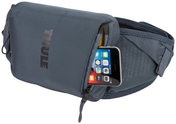 Сумка на пояс THULE 3204479 спортивная Rail, 0.5L, Dark Slate Сумка на пояс THULE 3204479 спортивная Rail, 0.5L, Dark Slate
